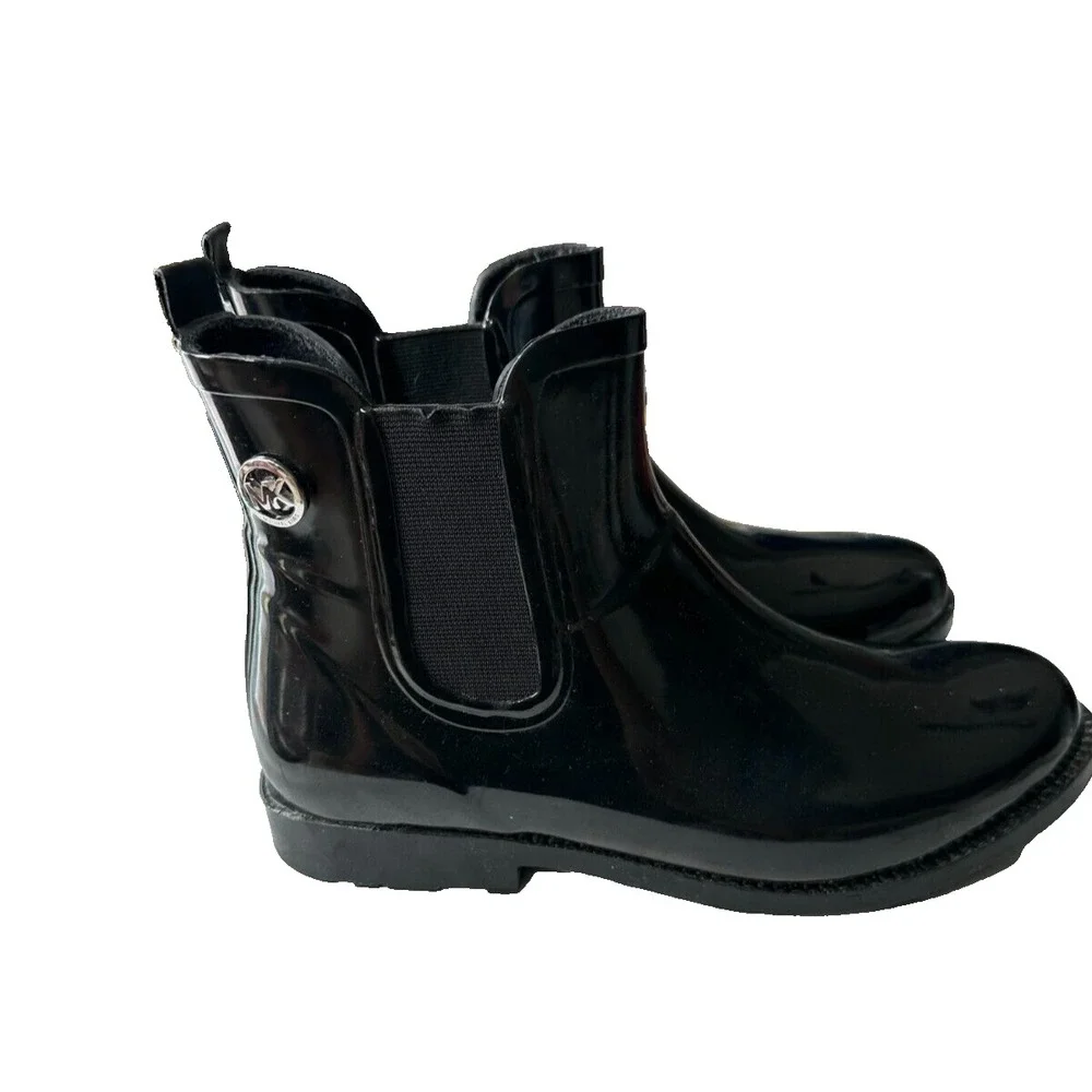 Michael Kors Womens Black Glossy Rubber Chelsea Rain Boots Ankle Booties Size 8